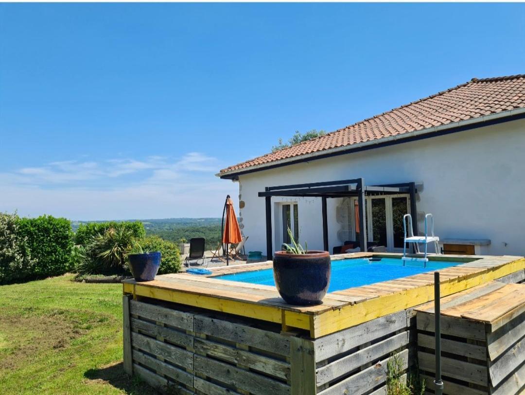 Family Home With Pool Saint-Lon-Les-Mines Εξωτερικό φωτογραφία
