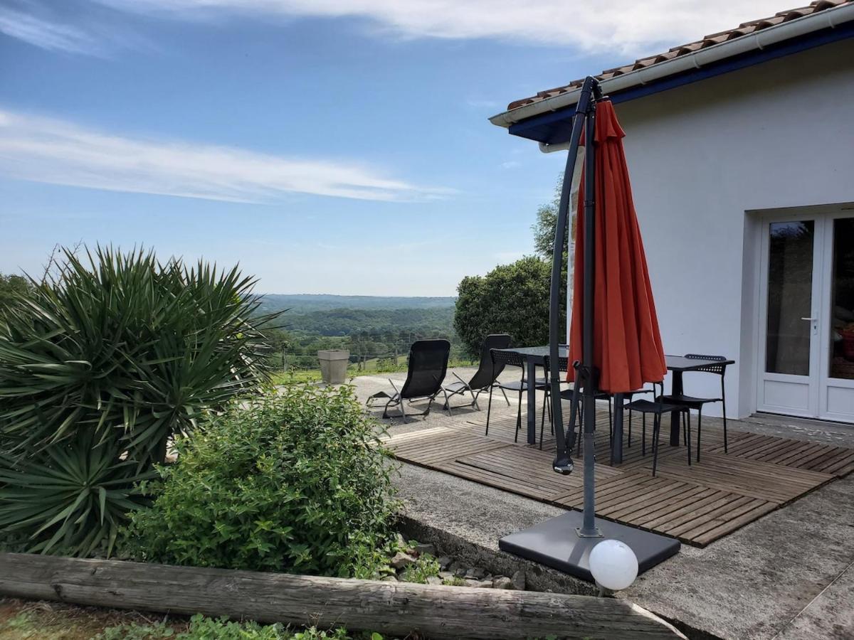 Family Home With Pool Saint-Lon-Les-Mines Εξωτερικό φωτογραφία